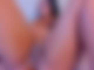 Amelia-Rossetti's Live Sex Cam Show