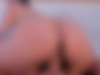 Amelia-Rossetti's Live Sex Cam Show