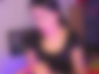 Live cam show with karamoss - Sweet on Nude Live Now