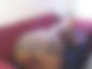 LolaTwerksXXのライブセックスチャットショー