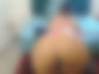 Live cam show with LolaTwerksXX - Ebony on Hubzter Live