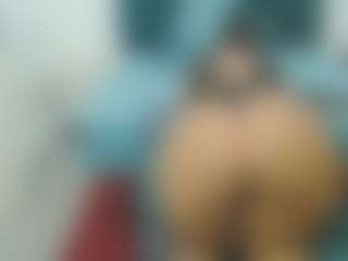 Live cam show with LolaTwerksXX - Ebony on CSO-WL