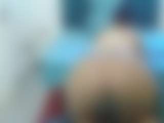 LolaTwerksXX's Live Sex Cam Show