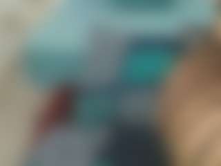 Live cam show with LolaTwerksXX - Body Massage on Camsoda