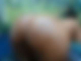 LolaTwerksXX's Live Sex Cam Show