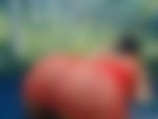 Live cam show with LolaTwerksXX - Hairy Pussy on Soda Cam