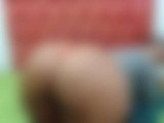 LolaTwerksXX's Live Sex Cam Show