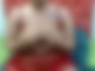 Live cam show with LolaTwerksXX - Body Massage on Chatstar