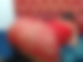 Live cam show with LolaTwerksXX - Shaved Pussy on Dare Cams