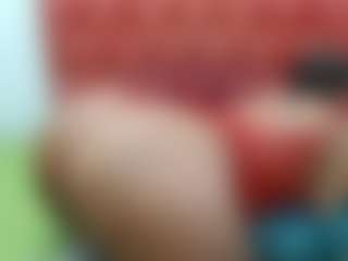 Live cam show with LolaTwerksXX - Ass Bouncing on Camsoda