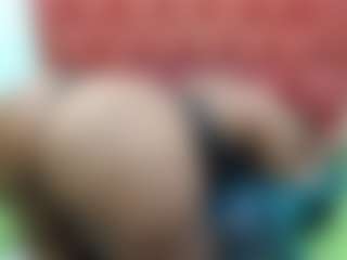 LolaTwerksXX's Live Sex Cam Show