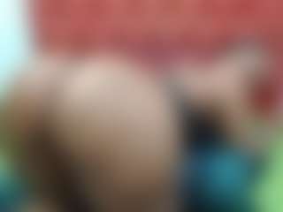 LolaTwerksXX's Live Sex Cam Show