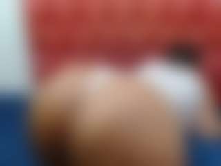 Live cam show with LolaTwerksXX - Bedroom Black on Camsoda