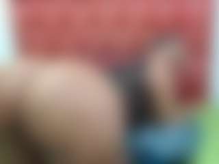 LolaTwerksXX's Live Sex Cam Show