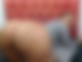 Live cam show with LolaTwerksXX - Big Tits on Camiplay Live