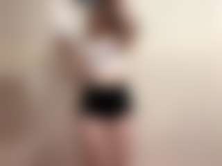 Live cam show with Elisabet - Blowjob on Camiplay Live