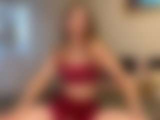 Live cam show with Elisabet - Handjob on Camsoda