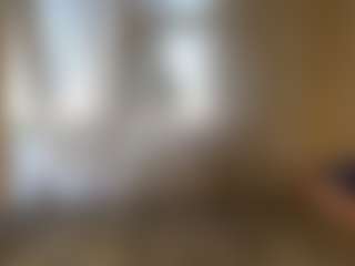 Live cam show with Elisabet - Facial Piercings on xxxlivecams.org