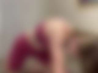 Live cam show with Elisabet - Dirty Talk on Camsoda