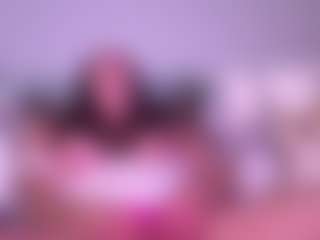 Live cam show with mzBelle69 - Fingering on hotwifechat.live