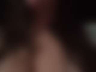 Live cam show with mzBelle69 - Strip on xfollow cams