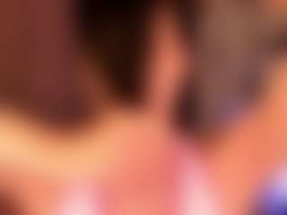 Live cam show with Oliviabagheera - Brown Hair on CamClone