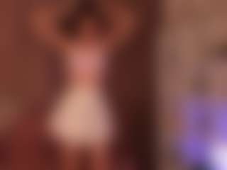 Live cam show with Oliviabagheera - Cock Rating on Uber Horny