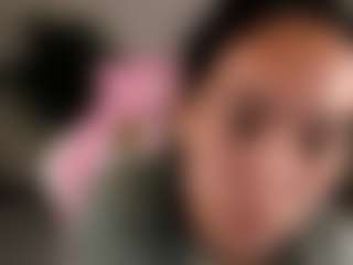 Live cam show with Oliviabagheera - Thong on Cam Slut