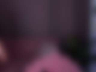 Live cam show with Oliviabagheera - Upskirt on CamwithHer