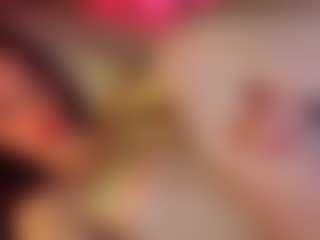 Live cam show with StacyWatts - Curvy on testsause.com