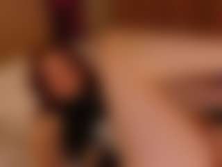 Live cam show with StacyWatts - Lesbian on live18s.com