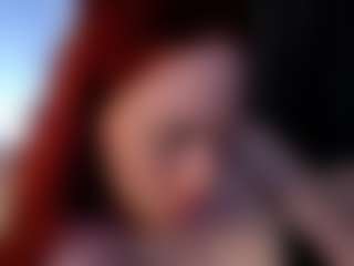 Live cam show with StacyWatts - Green Eyes on Gym Cam Girls