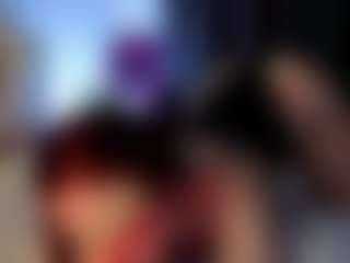 Live cam show with StacyWatts - Spank Red Hair on TottyGirls