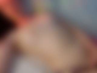 Live cam show with StacyWatts - Red Hair on TastyBlacksLive
