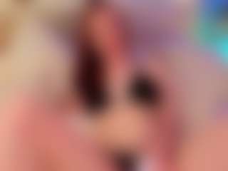 Live cam show with StacyWatts - Cute on Camsoda
