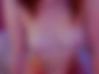 Live cam show with StacyWatts - Green Eyes on Streamer API