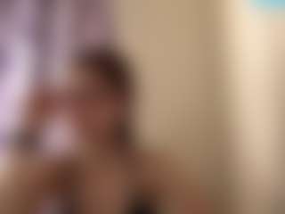 Live cam show with Kate Ng - Fingers on Camsoda