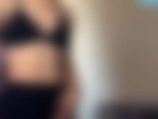 Live cam show with Kate Ng - Drinking on Mixed Magazine Live