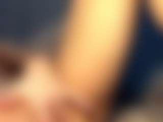 Live cam show with Kate Ng - Ass Bouncing on Camsoda