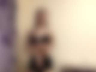Live cam show with Kate Ng - Squirt on TottyGirls