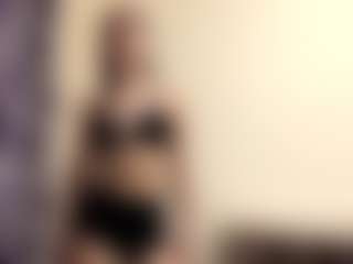 Live cam show with Kate Ng - College Teen (18+) on Camsoda