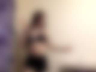 Live-Cam-Show mit Kate Ng - Public auf Camsoda