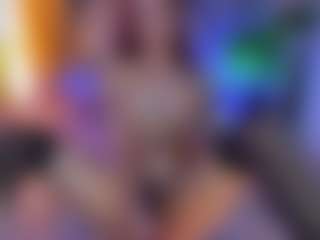 AnikaAA's Live Sex Cam Show