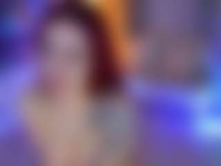 Live cam show with AnikaAA - Nipple Piercings on livesuperchat.net