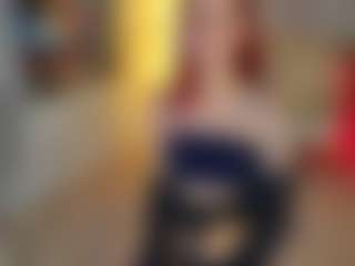 AnikaAA's Live Sex Cam Show