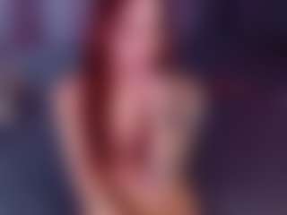 Live cam show with AnikaAA - Camel Toe on Pornisteam.com