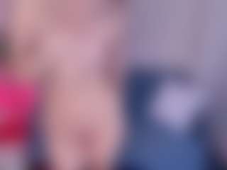 Live cam show with AnikaAA - Red Hair on Camsoda