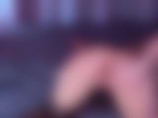 AnikaAA's Live Sex Cam Show