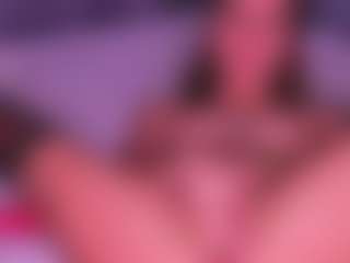 Live cam show with AnikaAA - Tittyfuck on 1on1-livenow