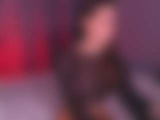 AnikaAA's Live Sex Cam Show